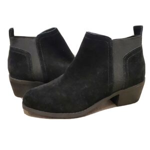 NEW Me Too Zarita Black Suede Ankle Boots